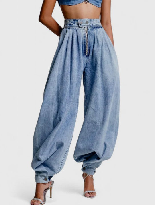 June | Stylish and Comfortable Jeans