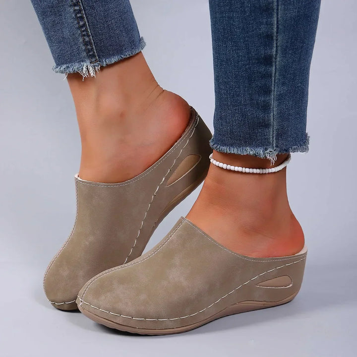 Arden | Orthopaedic Slip On Clogs